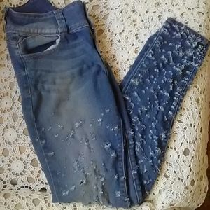 - 🐾“Cello Jeans” size 7 junior, unique distressing